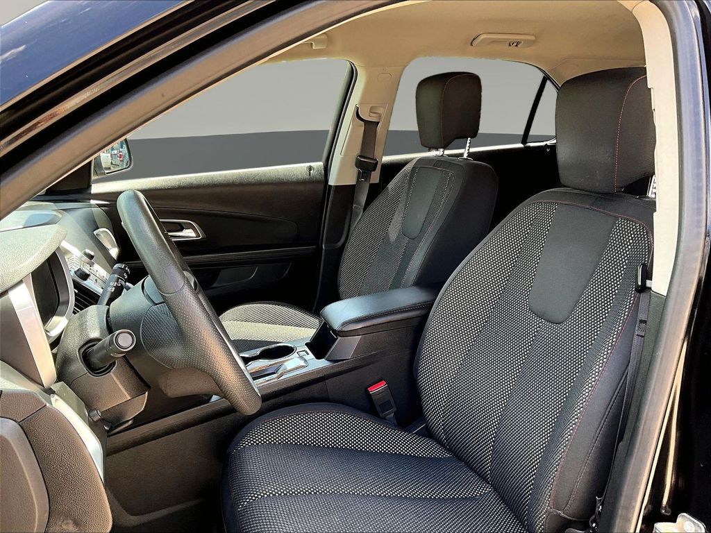 2016 Chevrolet Equinox LT - Photo 24
