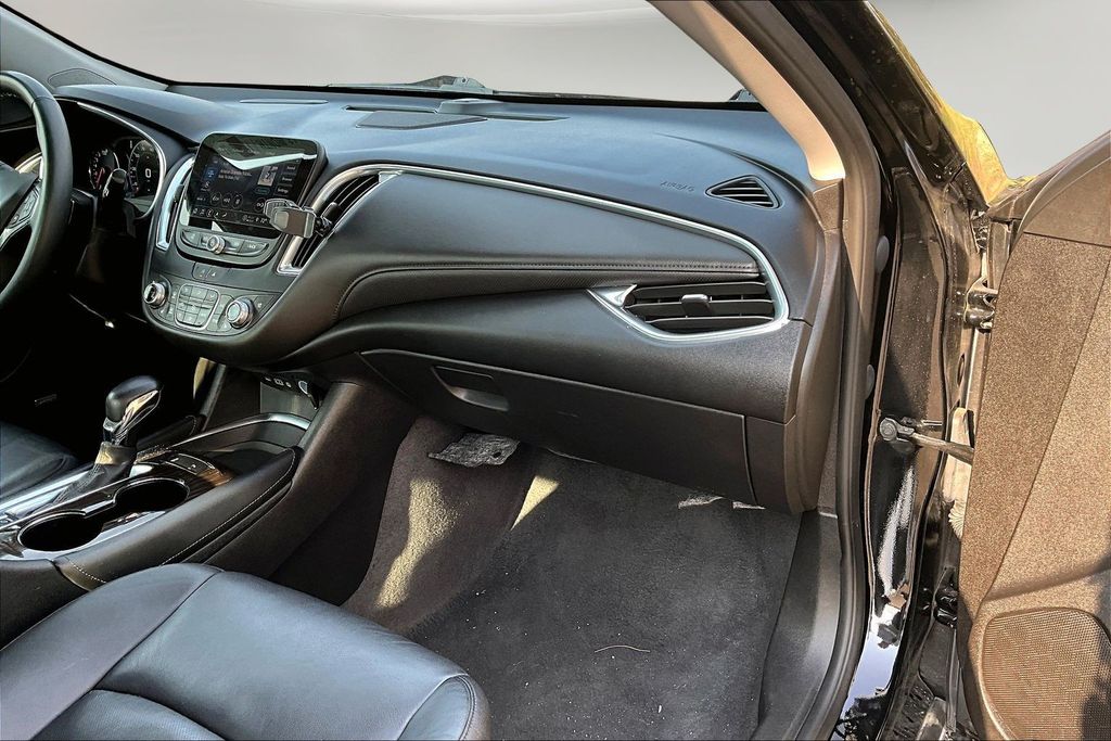 2024 Chevrolet Malibu 2LT - Photo 24