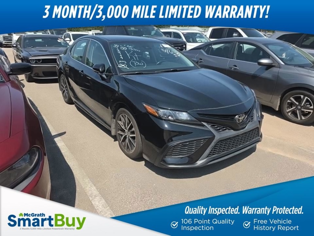 Used 2023 Toyota Camry SE Sedan