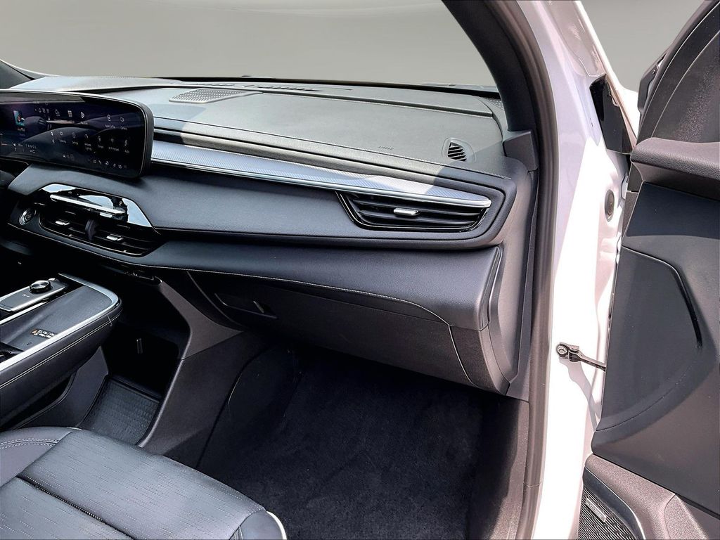 2026 Buick Enclave Sport Touring - Photo 30