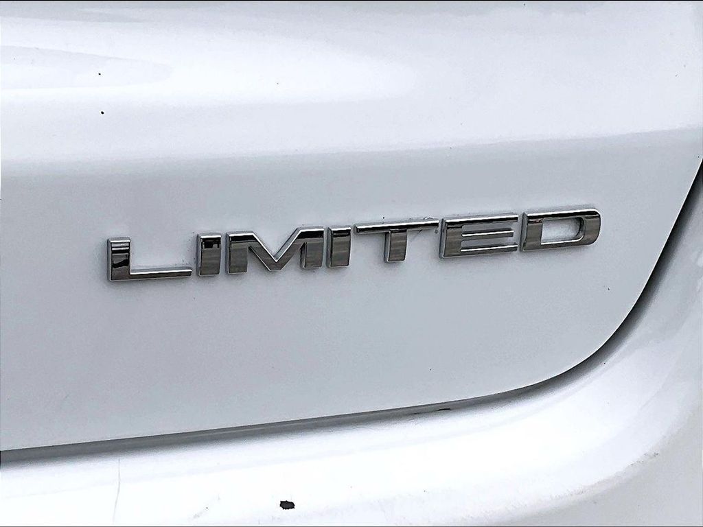 2025 Jeep Compass Limited - Photo 28