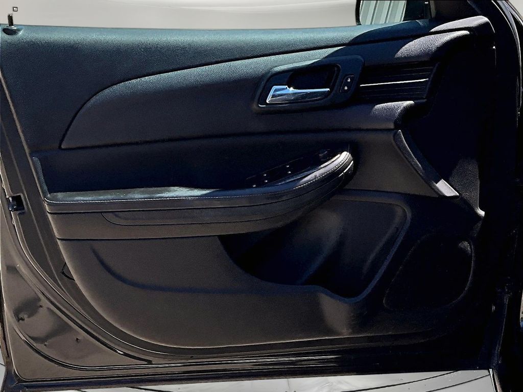 2015 Chevrolet Malibu 1LT - Photo 22