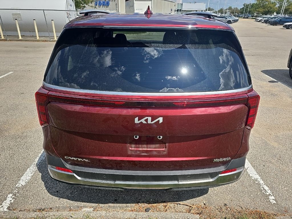 2025 Kia Carnival SX - Photo 6