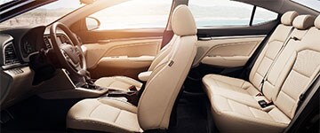 Inside the 2017 Hyundai Elantra