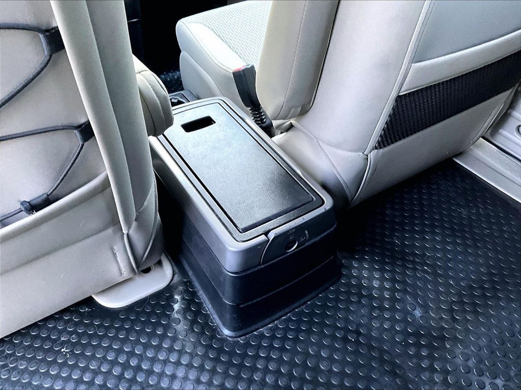 2010 Honda Element EX - Photo 12
