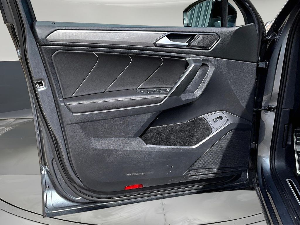 2024 Volkswagen Tiguan SE R-LINE BLACK - Photo 24