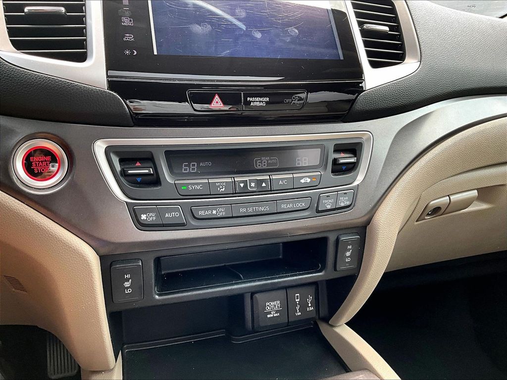2017 Honda Pilot EX-L - Photo 20