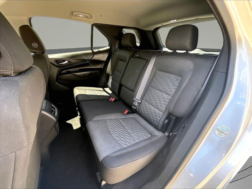 2021 Chevrolet Equinox LT - Photo 26