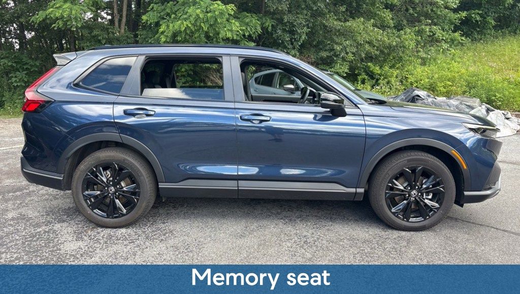 2026 Honda CR-V Sport Touring - Photo 8