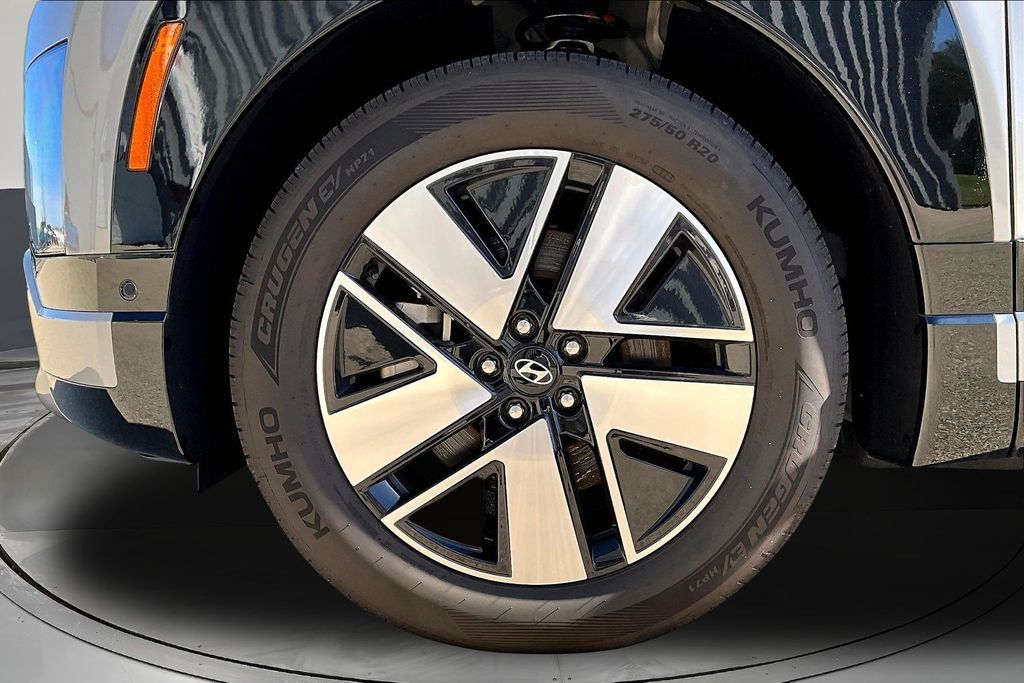 2026 Hyundai IONIQ 9 SEL - Photo 10
