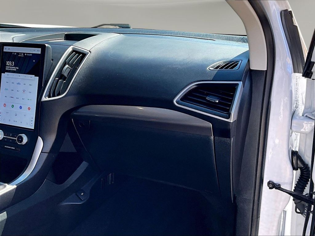 2023 Ford Edge SEL - Photo 30