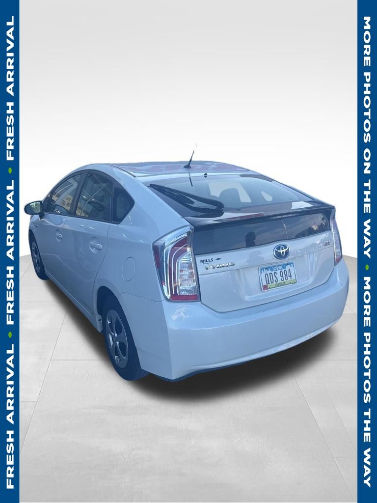 2012 Toyota Prius's photo
