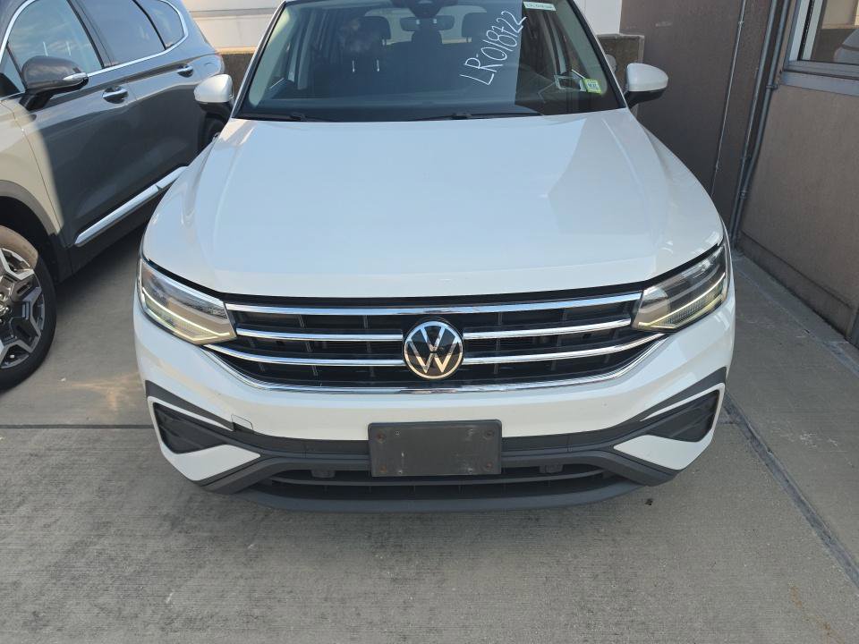 2023 Volkswagen Tiguan SE - Photo 9