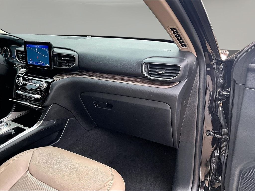 2021 Ford Explorer Limited - Photo 29