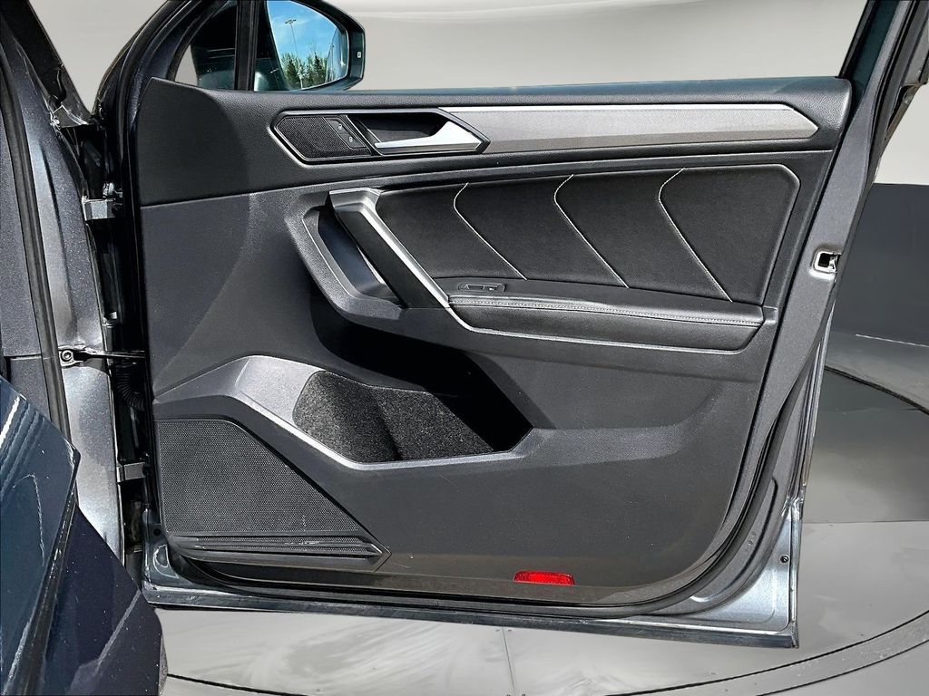 2024 Volkswagen Tiguan SE R-LINE BLACK - Photo 31