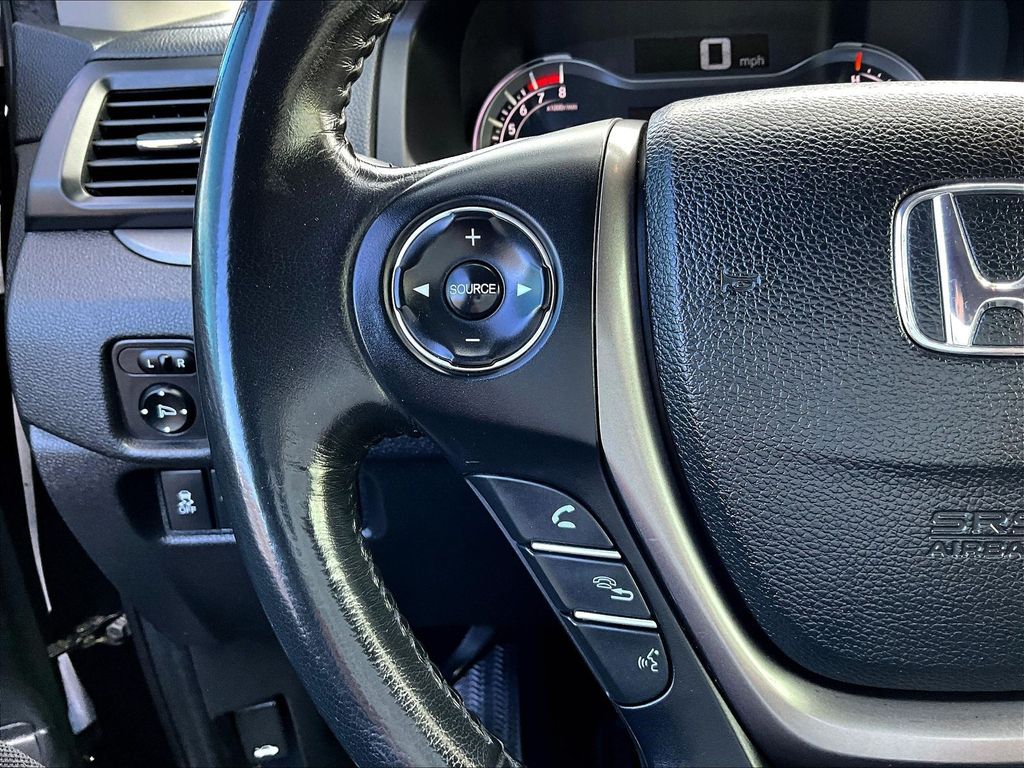 2019 Honda Ridgeline RTL - Photo 16