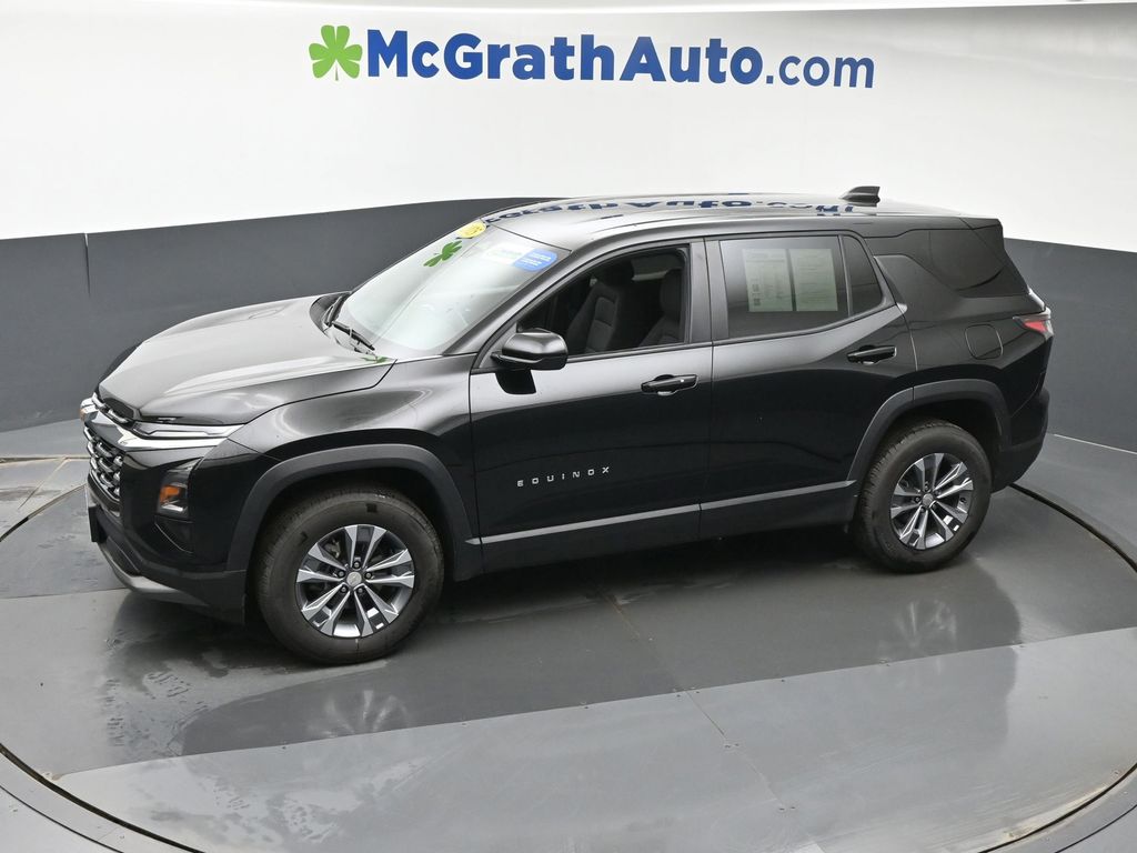 2025 Chevrolet Equinox LT - Photo 23