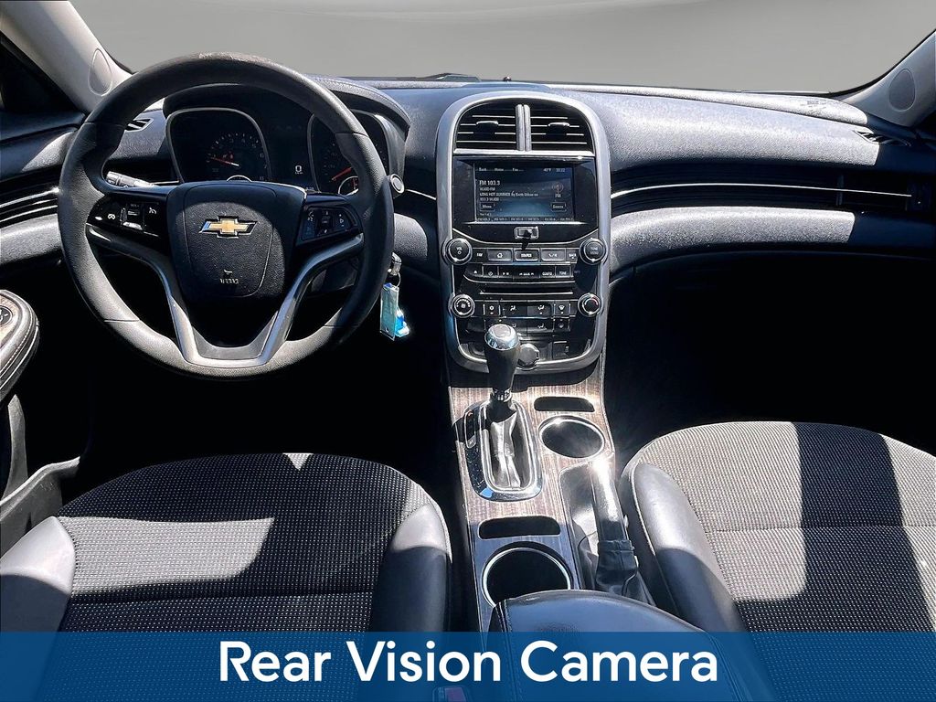 2015 Chevrolet Malibu 1LT - Photo 10