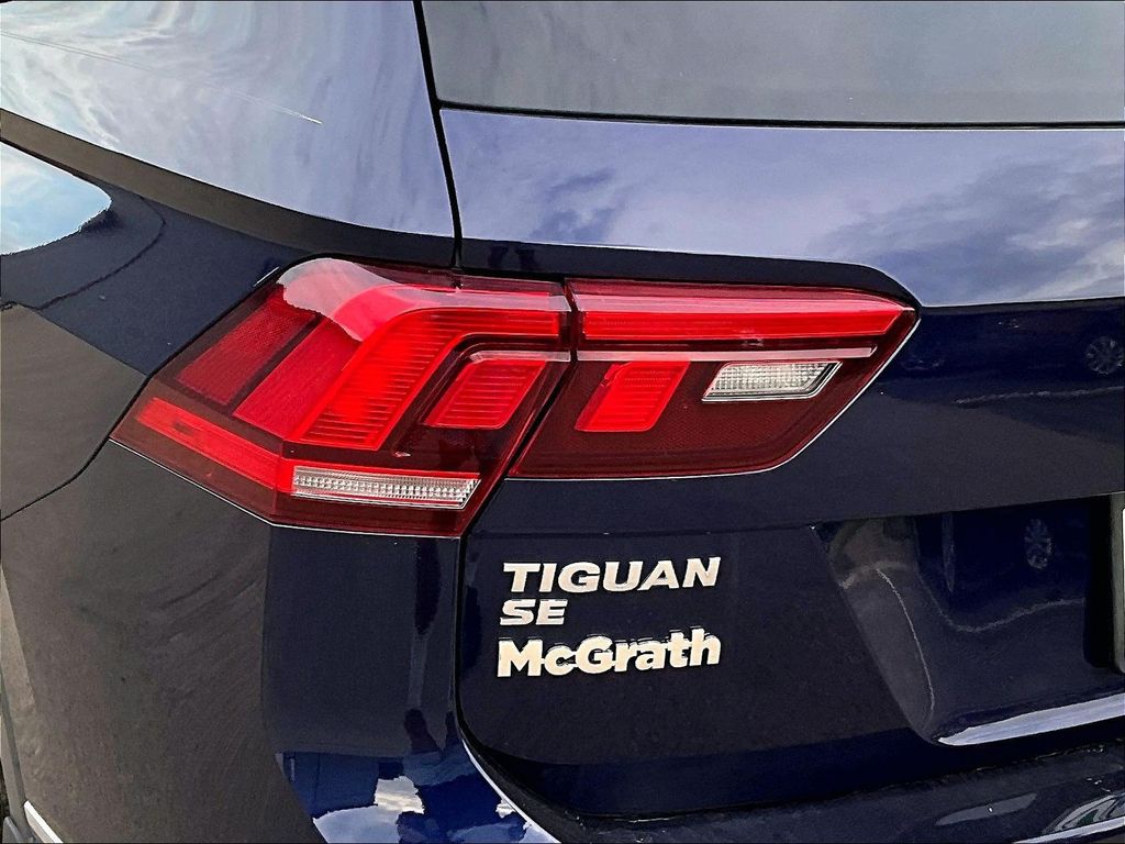 2021 Volkswagen Tiguan SE - Photo 27