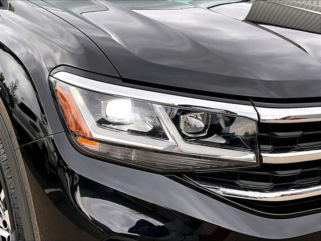2022 Volkswagen Atlas SEL - Photo 29