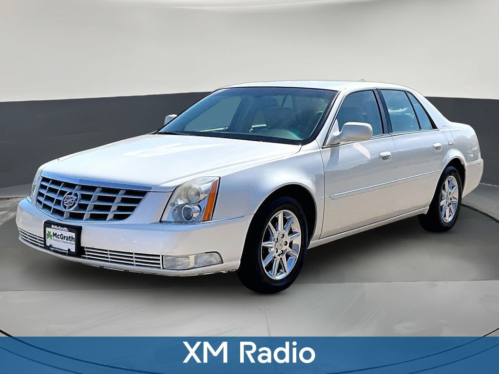Used 2011 CADILLAC DTS Sedan