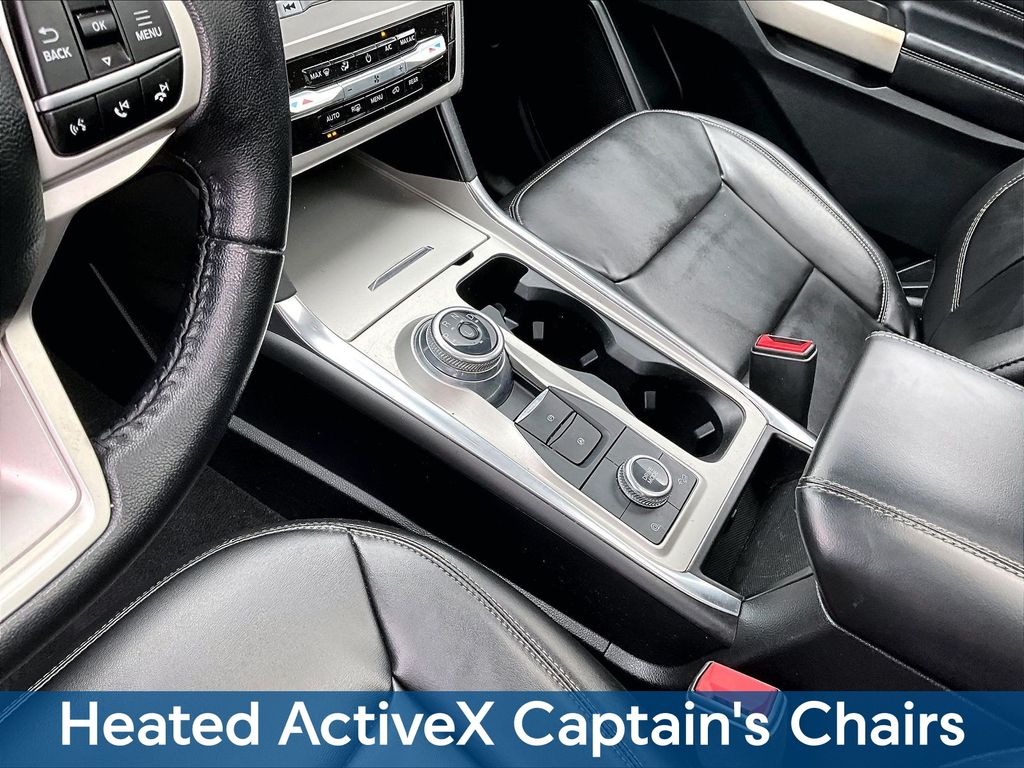 2023 Ford Explorer XLT - Photo 23