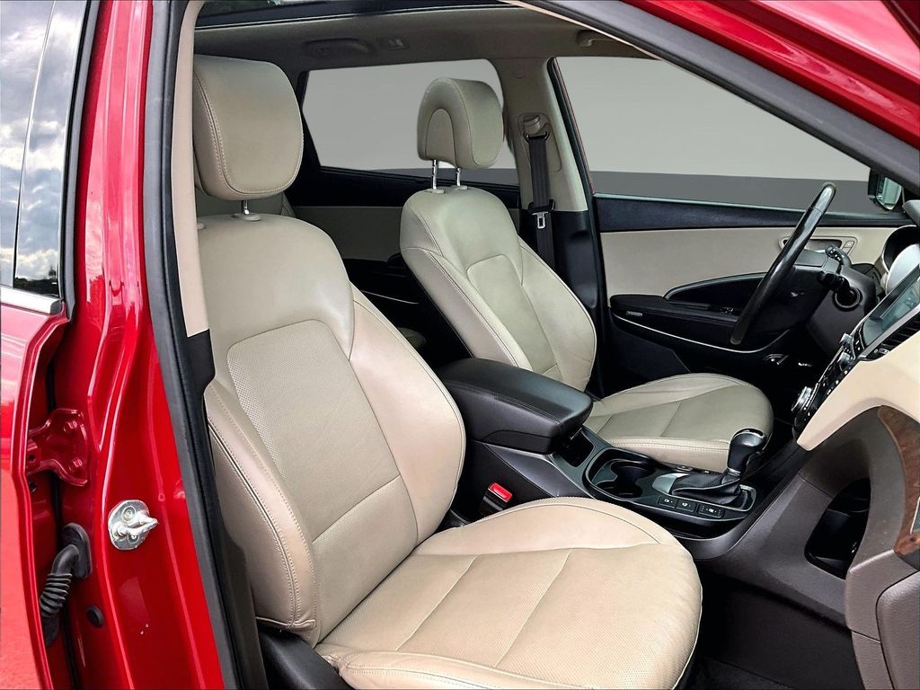 2018 Hyundai Santa Fe SE Ultimate - Photo 31