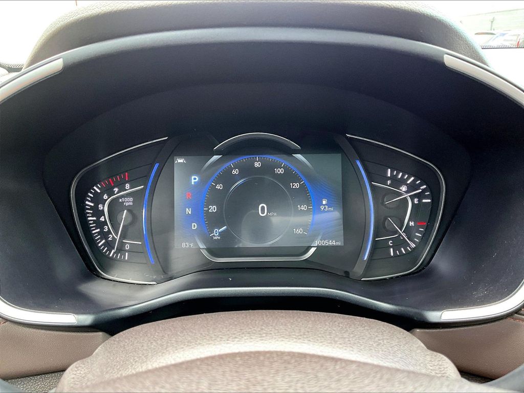 2020 Hyundai Santa Fe Limited - Photo 16
