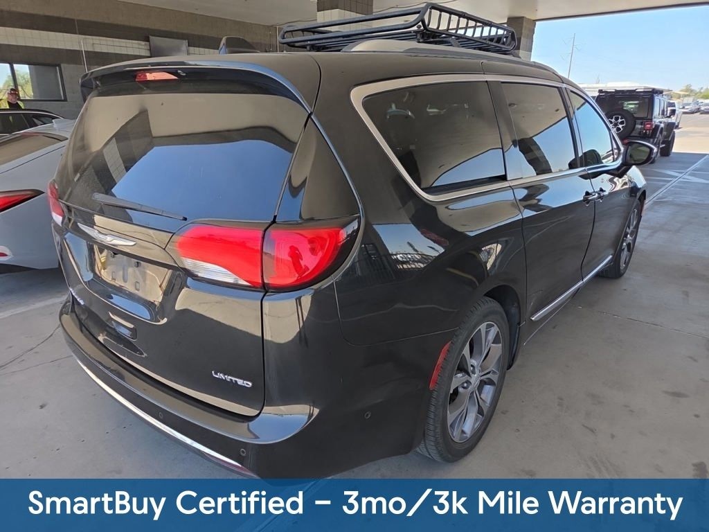 Used 2018 Chrysler Pacifica Limited Van