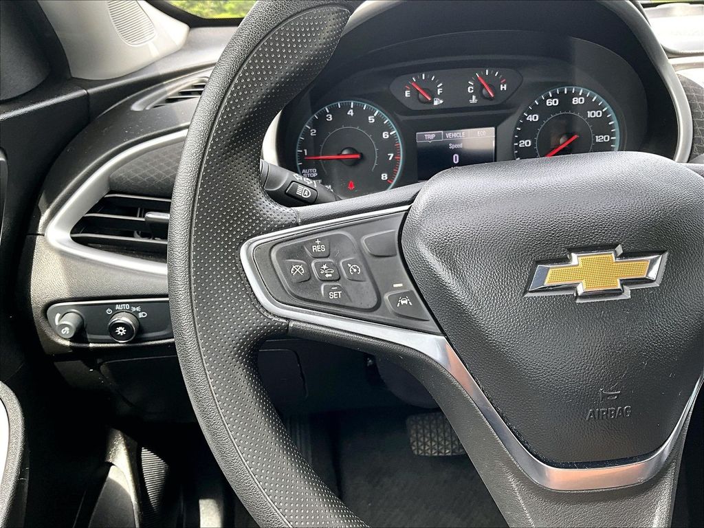 2024 Chevrolet Malibu 1LT - Photo 14