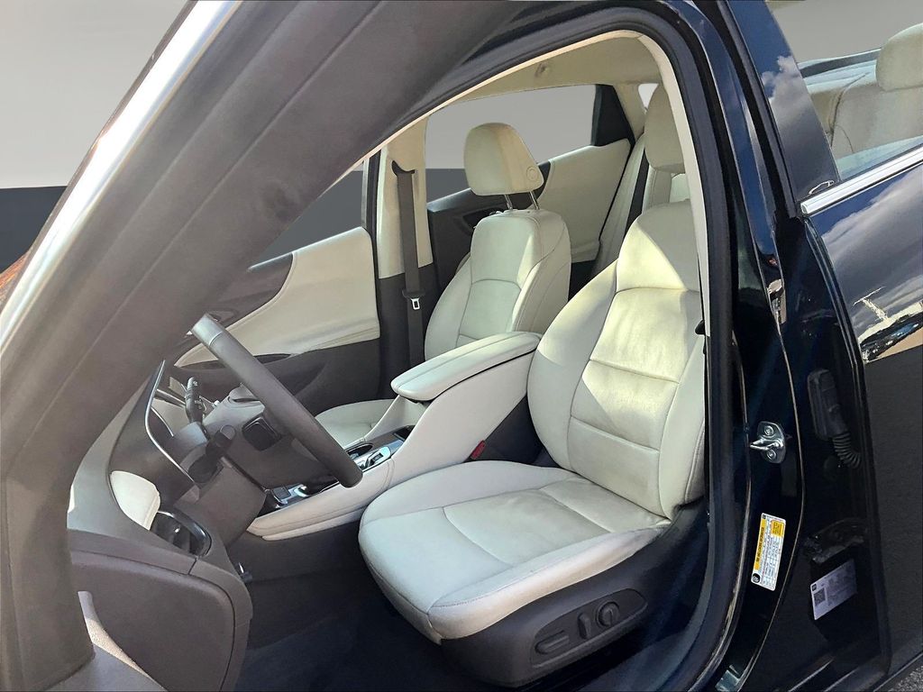2024 Chevrolet Malibu 2LT - Photo 23