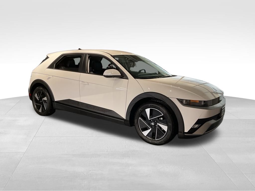 2026 Hyundai IONIQ 5 SEL's photo