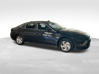 2025 Hyundai Sonata SE Sedan