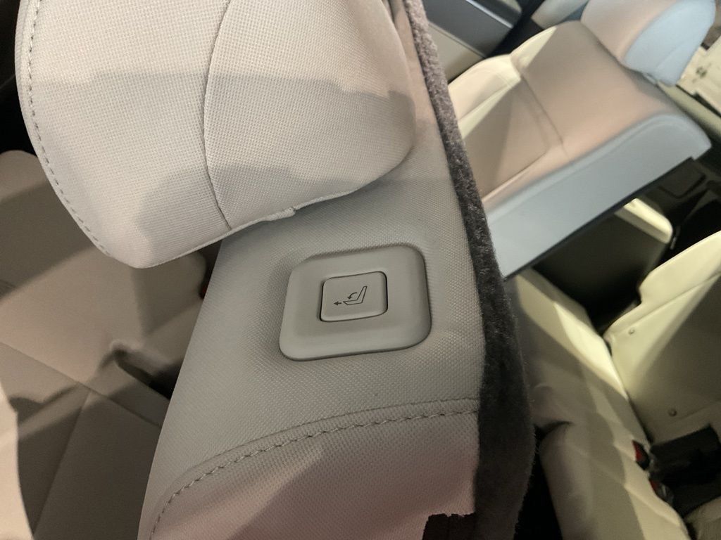 2026 Hyundai Santa Fe SE - Photo 22