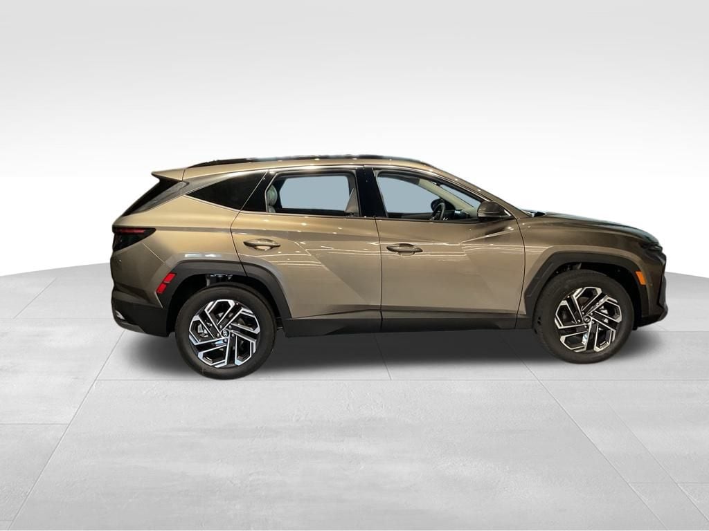 New 2026 Hyundai Tucson Hybrid Limited SUV