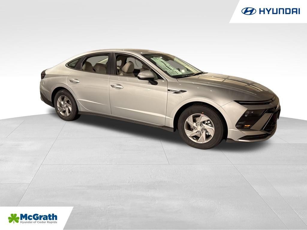 New 2026 Hyundai Sonata SE Sedan