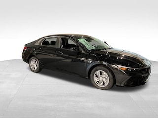 2026 Hyundai Elantra SE Sedan