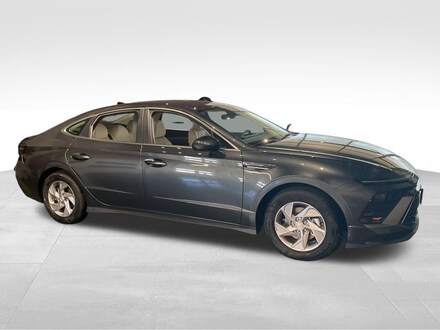 2026 Hyundai Sonata SE Sedan