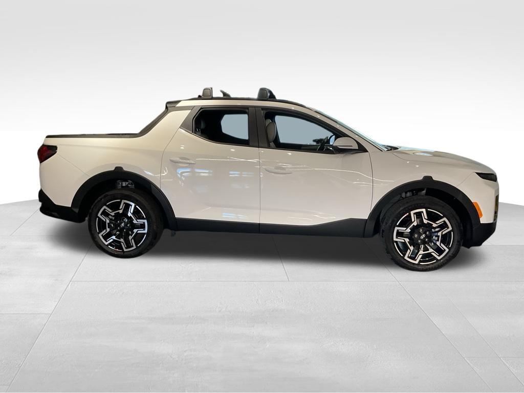 2026 Hyundai Santa Cruz Limited photo 2