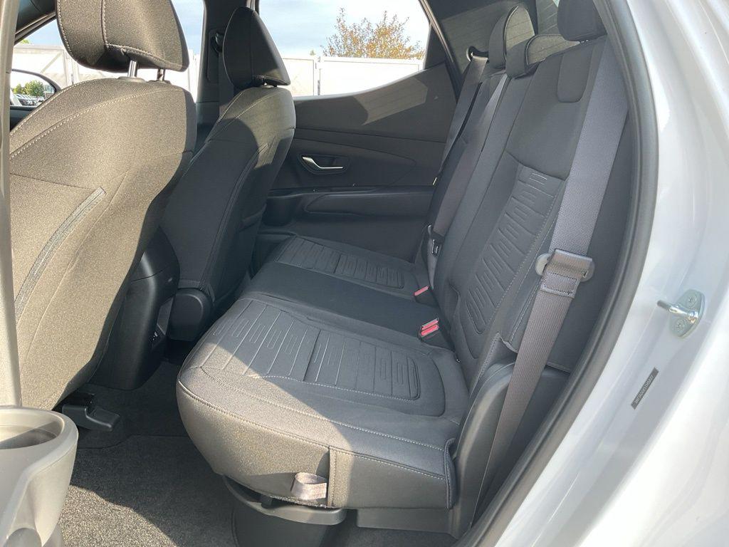 2026 Hyundai Santa Cruz SE - Photo 22