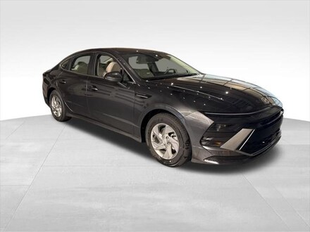 2025 Hyundai Sonata SE Sedan