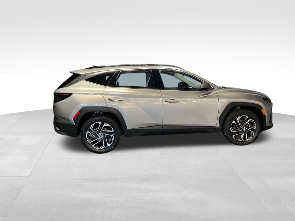 New 2026 Hyundai Tucson Hybrid Limited SUV