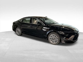 2025 Hyundai Sonata Hybrid SEL Sedan