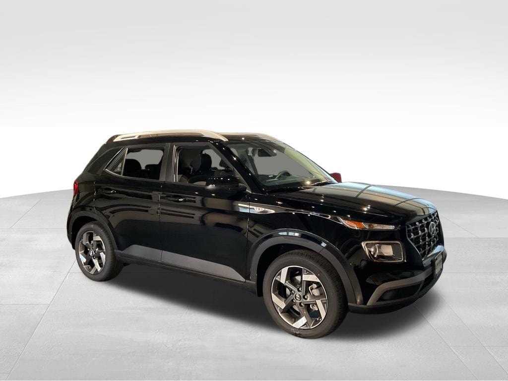 New 2026 Hyundai Venue SEL SUV