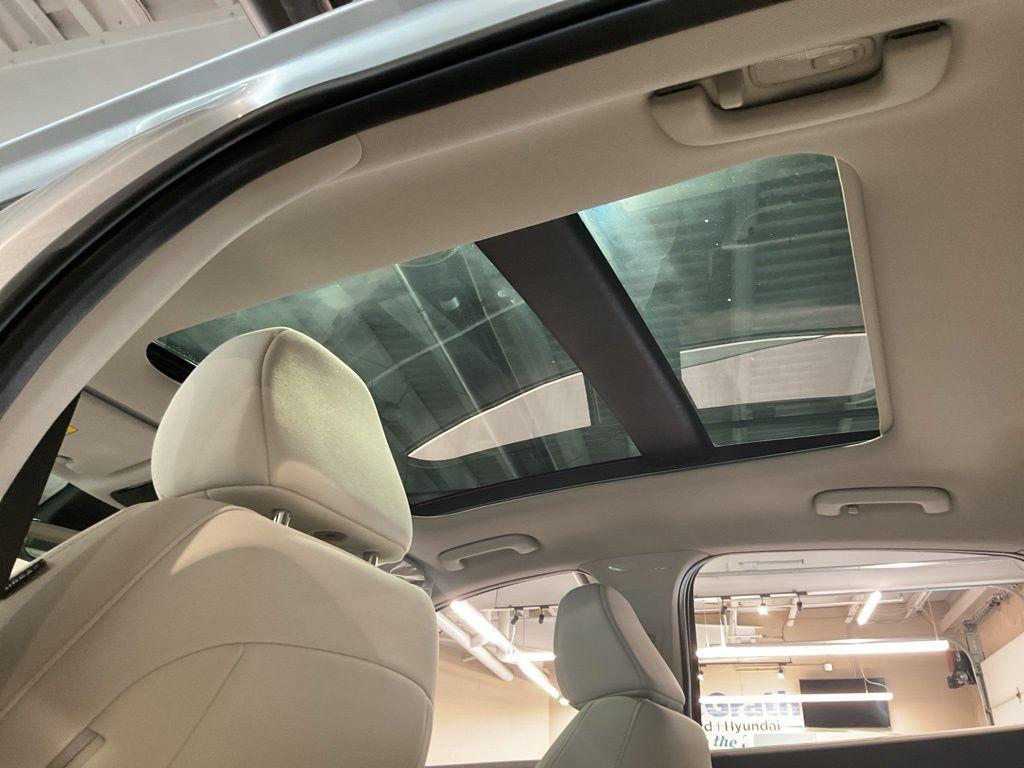 2025 Hyundai Sonata SEL - Photo 8
