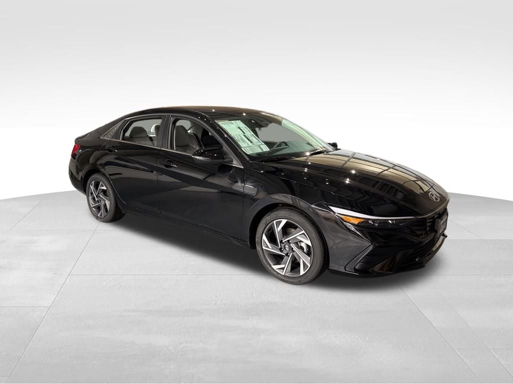 New 2026 Hyundai Elantra Limited Sedan