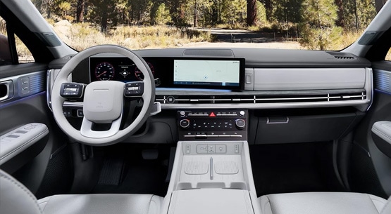 Hyundai Santa Fe interior seating and cabin features