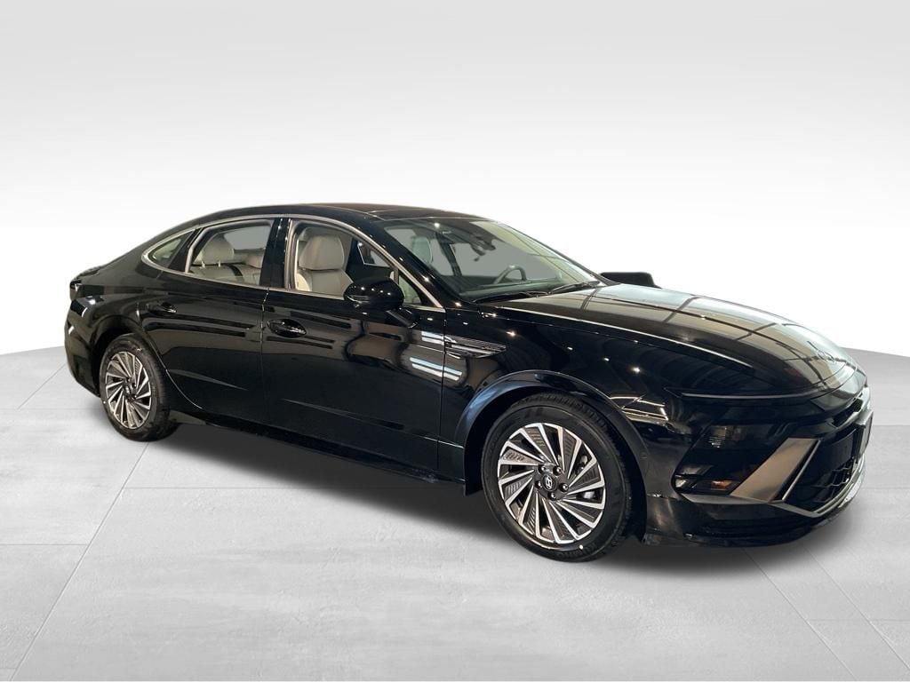 New 2026 Hyundai Sonata Hybrid Limited Sedan