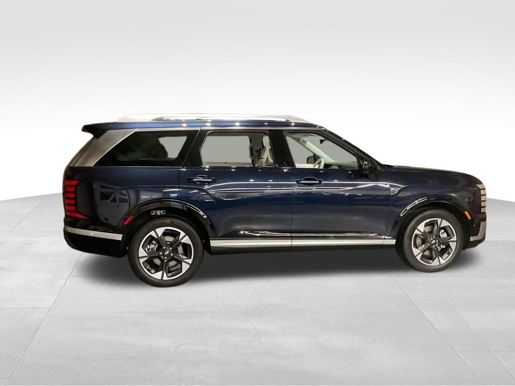 2026 Hyundai Palisade Limited photo 2