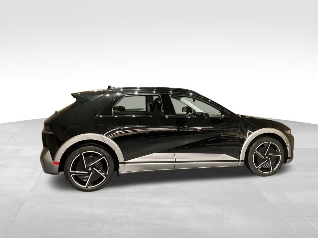 2025 Hyundai Ioniq 5 Limited photo 2